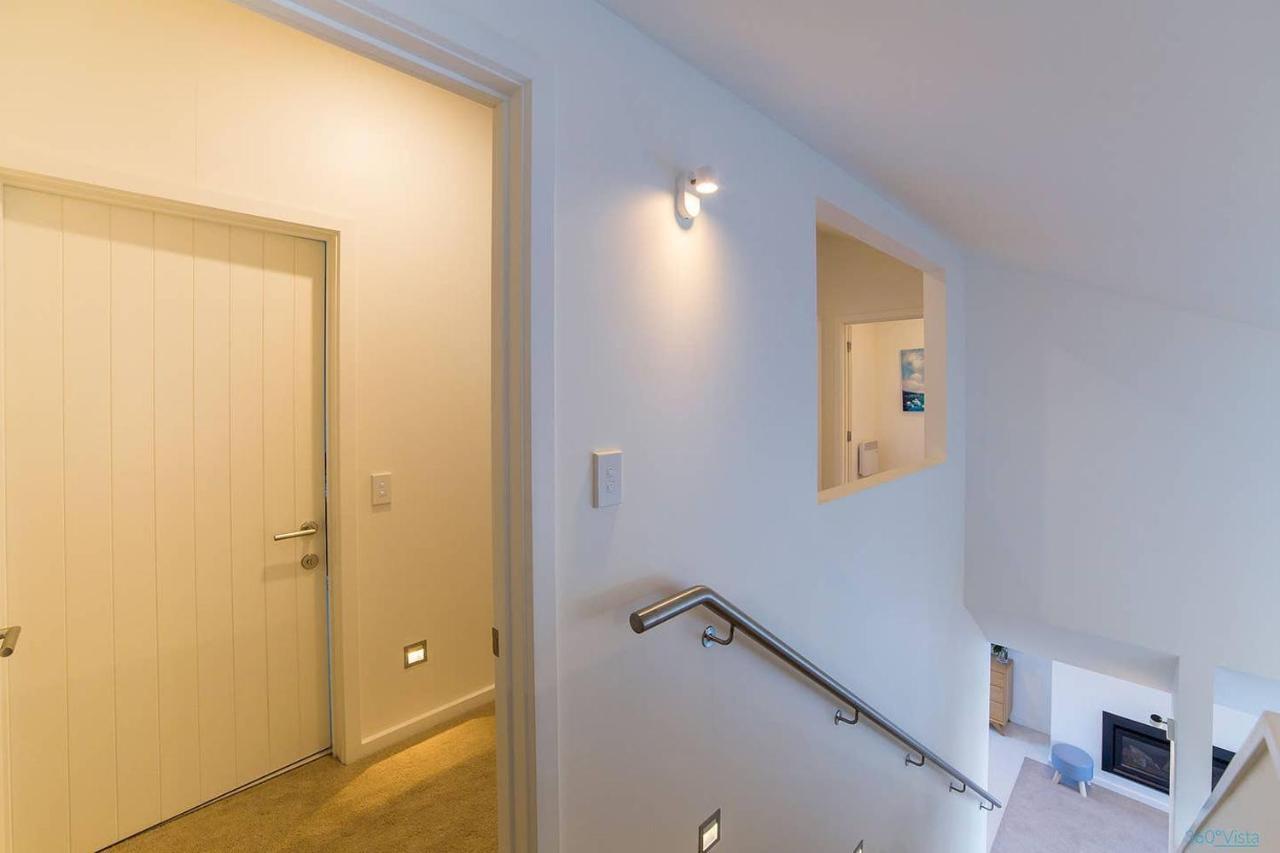 Executive Living In Bluewater - 3 Bedroom Apartment クイーンズタウン エクステリア 写真